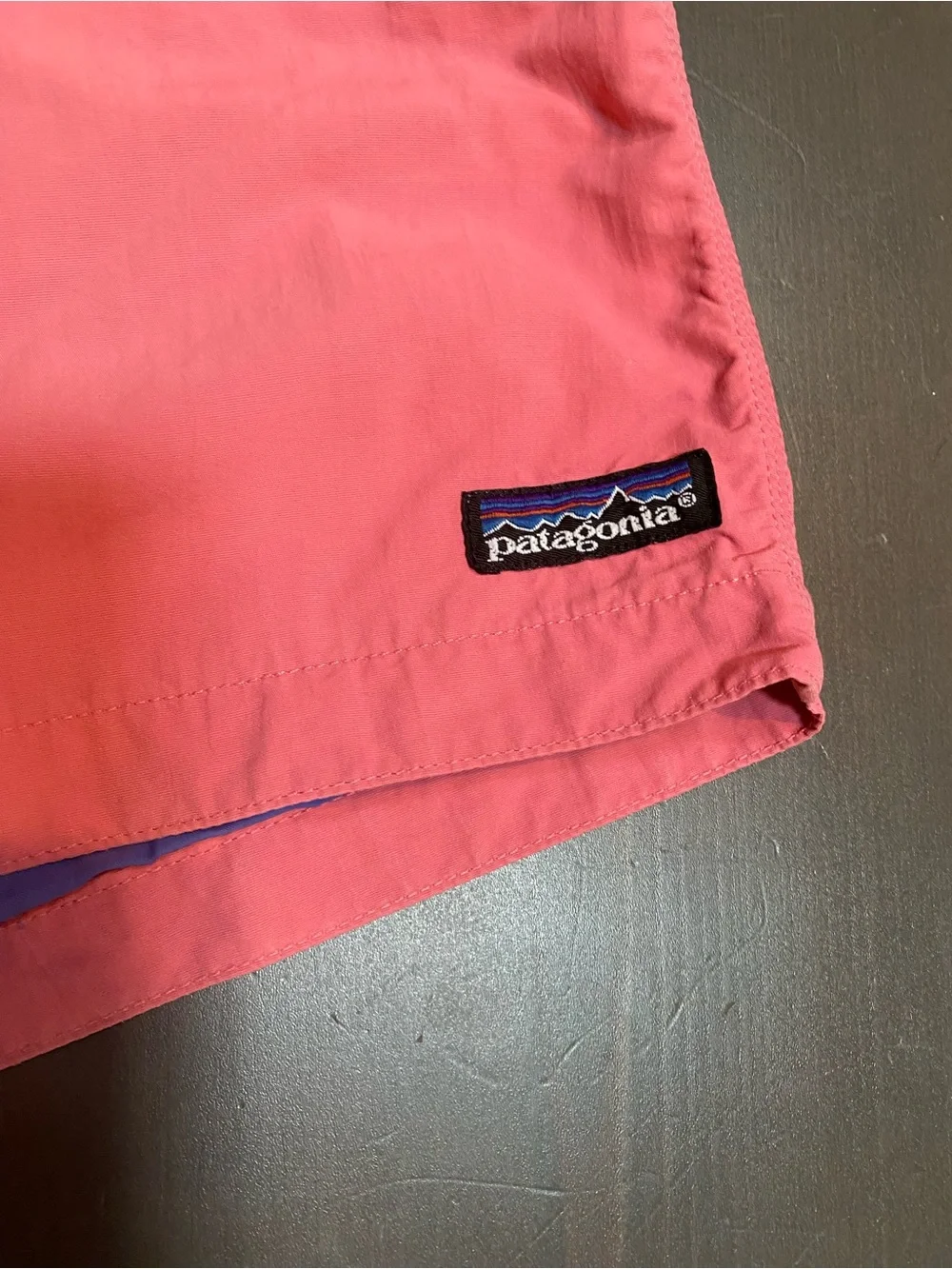 Patagonia Wavefarer Board Shorts Men’s 36 Pink Coral Surf Swim Trunks Nylon